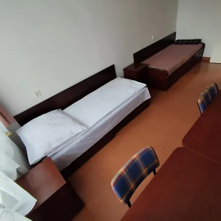 Dom Studenta Nr 2 * سيدلس